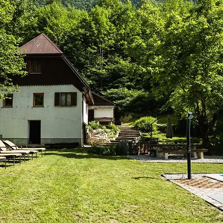 Gorska Mountain * Soča